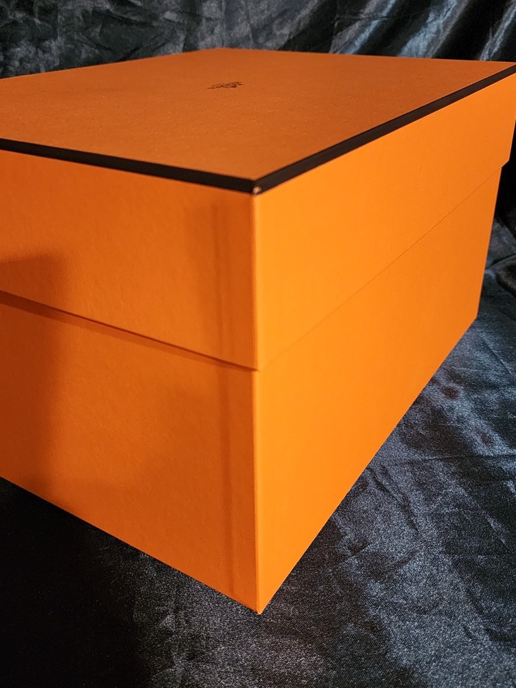 Authentic Hermes Empty Box #515 w/Tissue Paper, Booklet & Ribbon