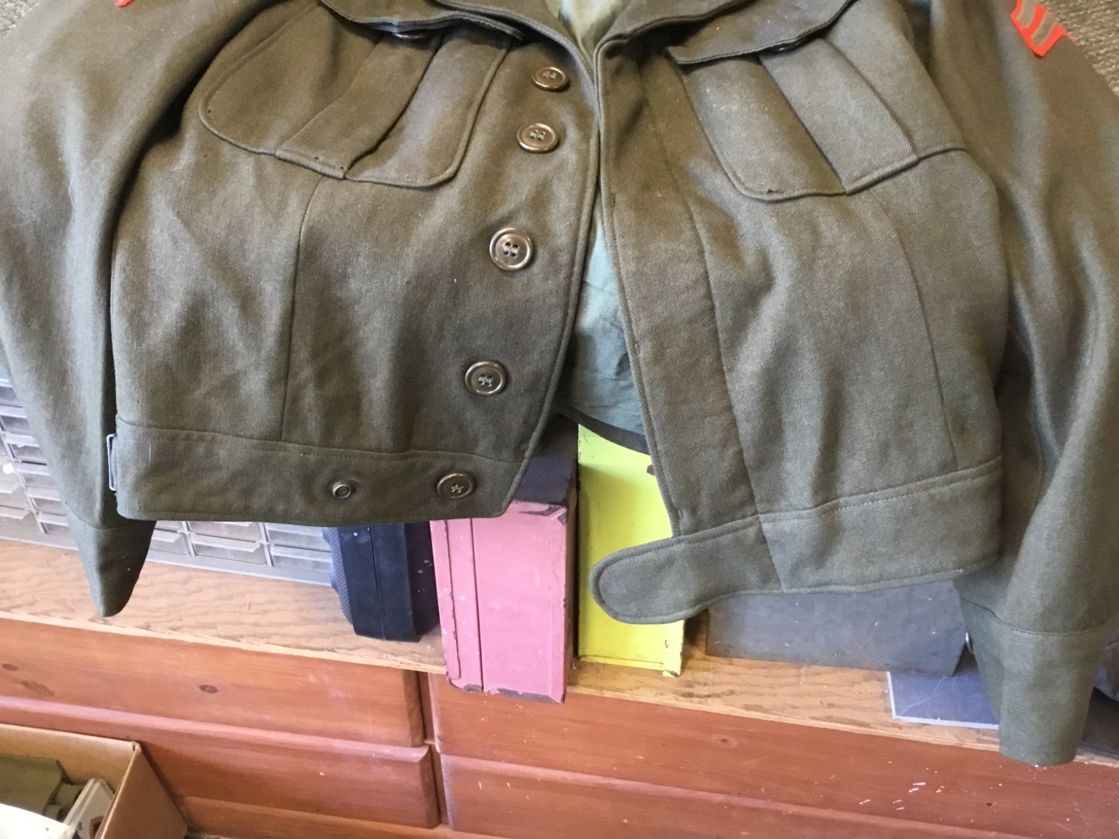 USMC 1ST MARINE CORPS IKE JACKET, SIZE 36 R