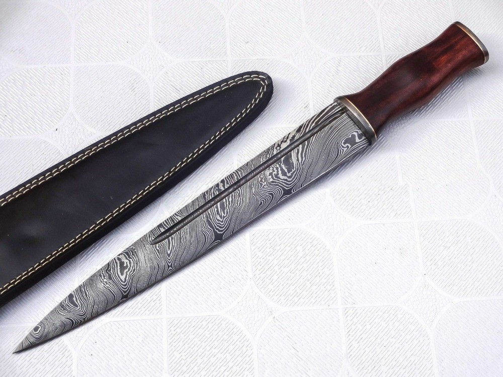 DAMASCUS STEEL HANDE MADE BOWIE KNIFE ......