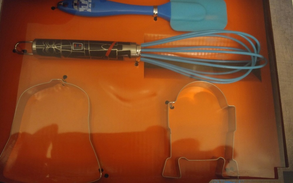 bnip 4 piece tiny chef star wars cookie baking set