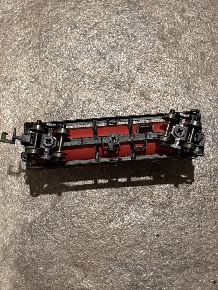 Bakelite Plastics Box Car N Scale