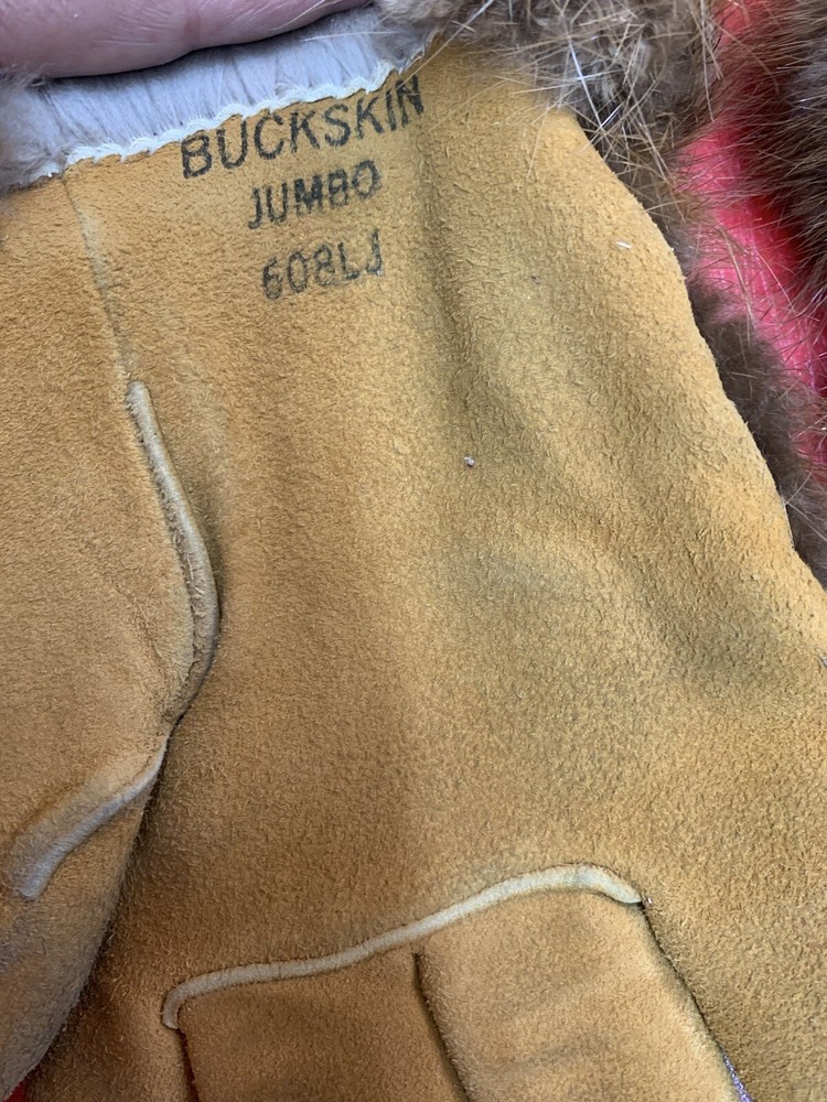 Jumbo Buckskin Hand Beaded Gloves