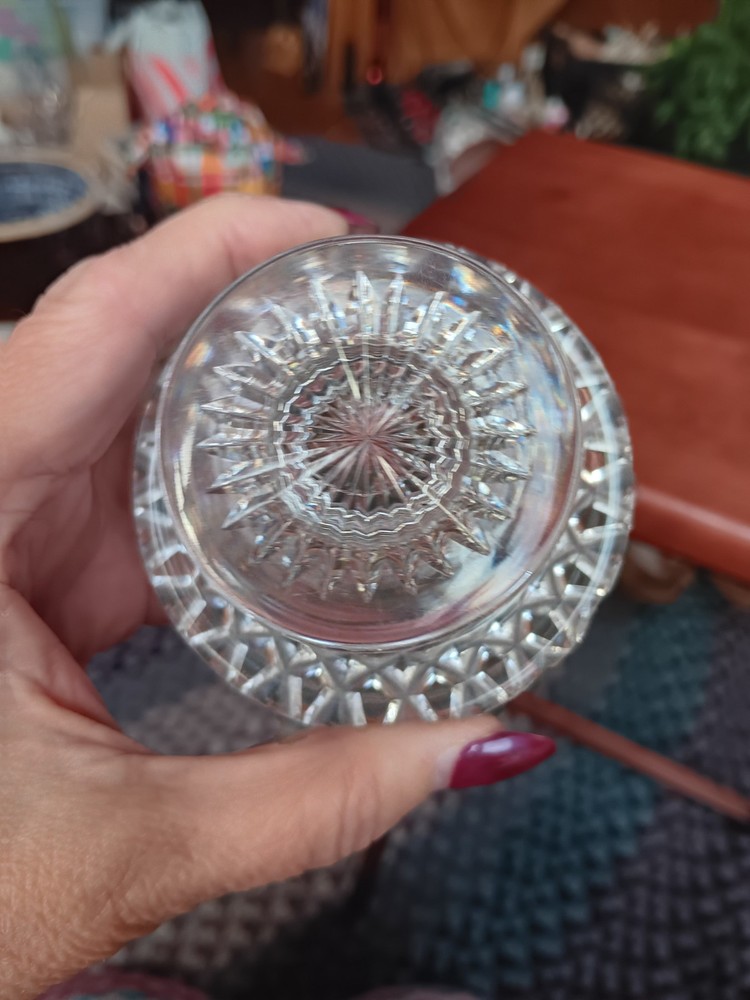 CLEAR CUT GLASS OPEN SALT. 1658