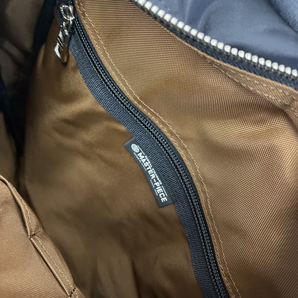 Master piece lighting zip backpack black