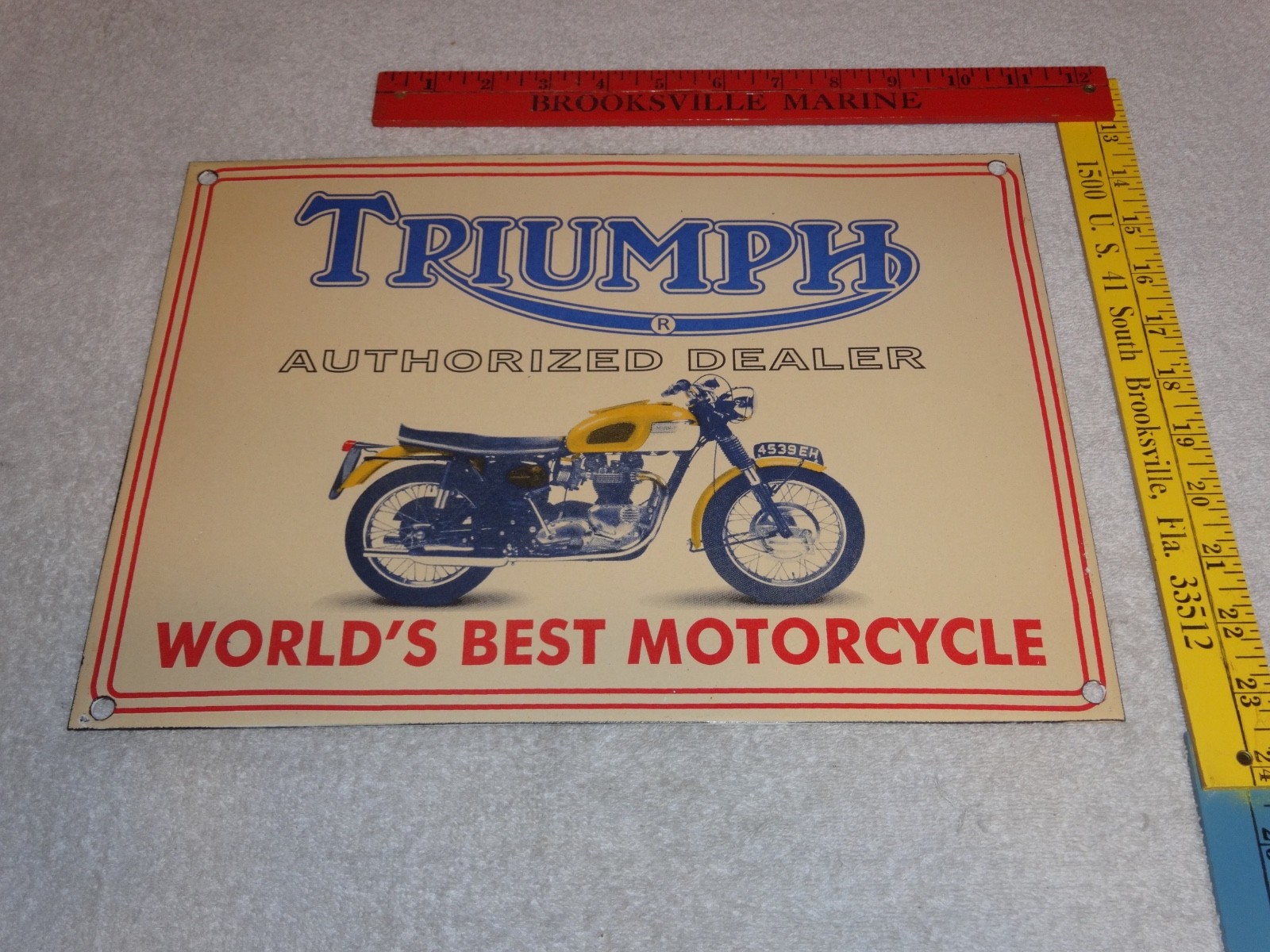 VINTAGE TRIUMPH MOTORCYCLES DEALER PORCELAIN METAL GASOLINE OIL SIGN!