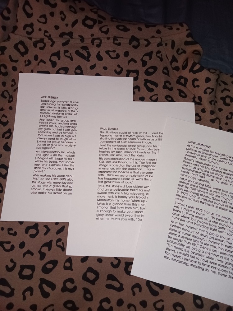 Kiss Classic photos 1977-78 Kiss Army 5 card new 8x10 re issue Ace Gene Alive 2