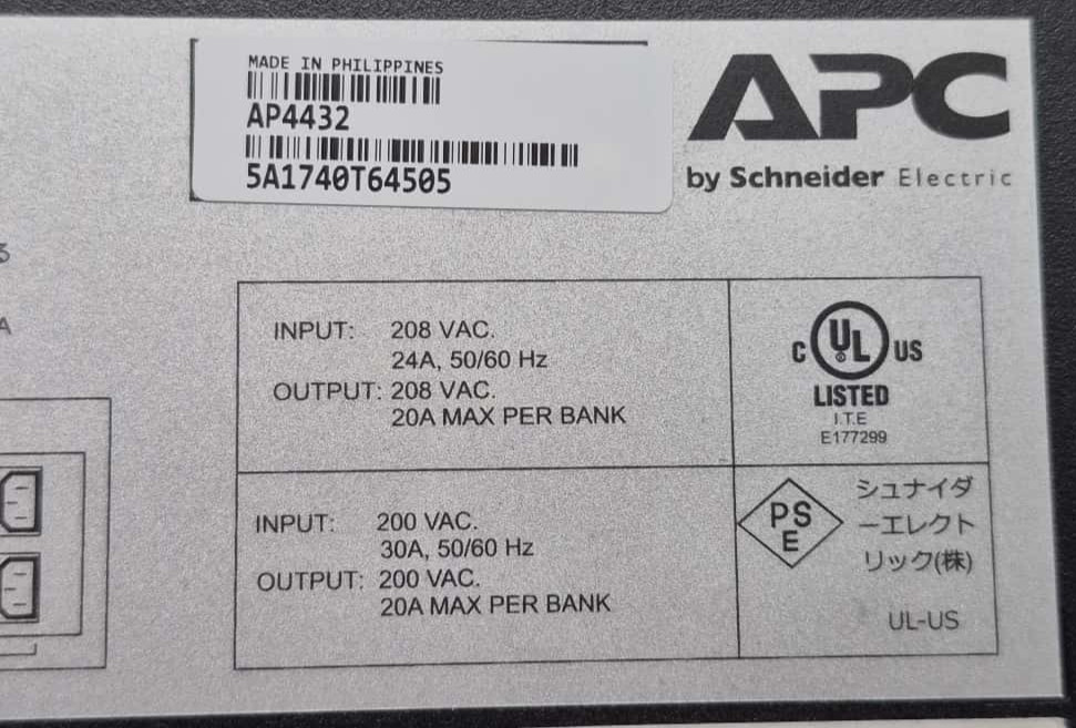 Schneider Electric Rack Automatic Transfer Switch APC AP4432 With Rack Mounts