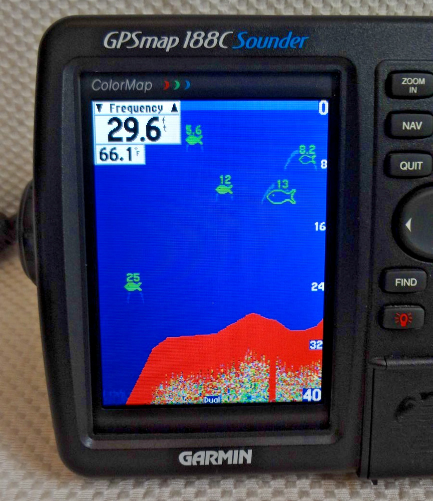 GARMIN GPSMAP 188C SOUNDER CHART PLOTTER FISHFINDER GPS w/ POWER KNOBS COVER