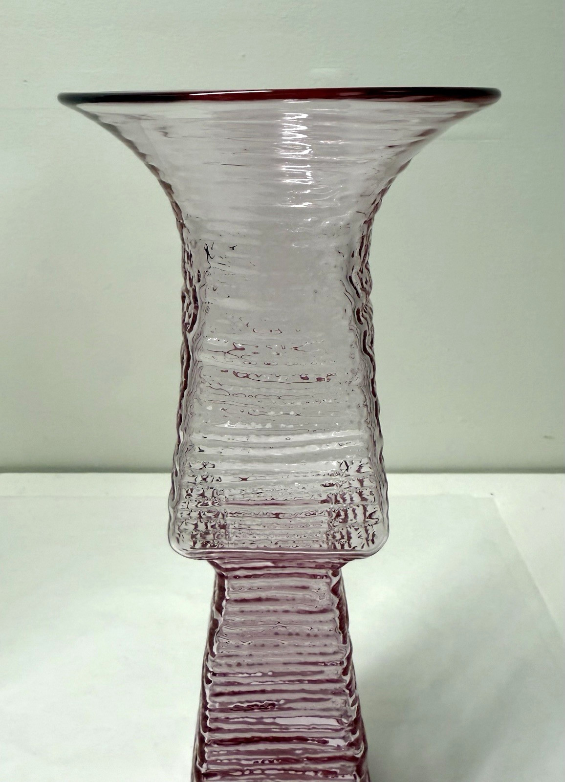 Blenko Mid Century Modern Rose Pink Textured Vase. Husted #6223 🐝