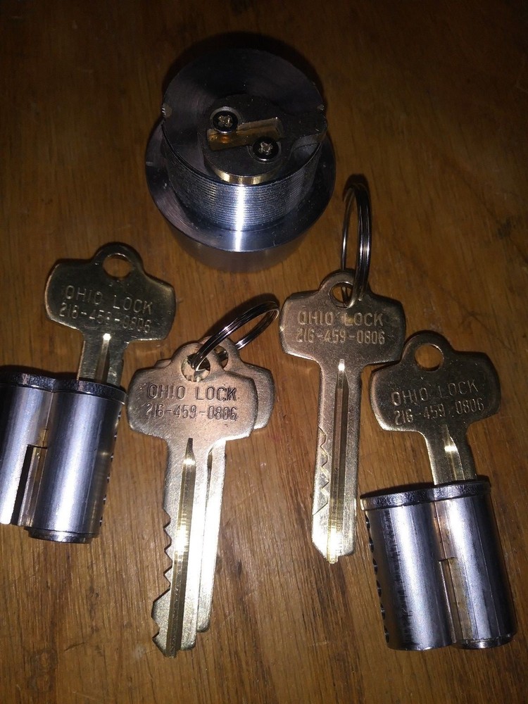 Store front locks Key Restricted.SAVE MONEY.change your own locks