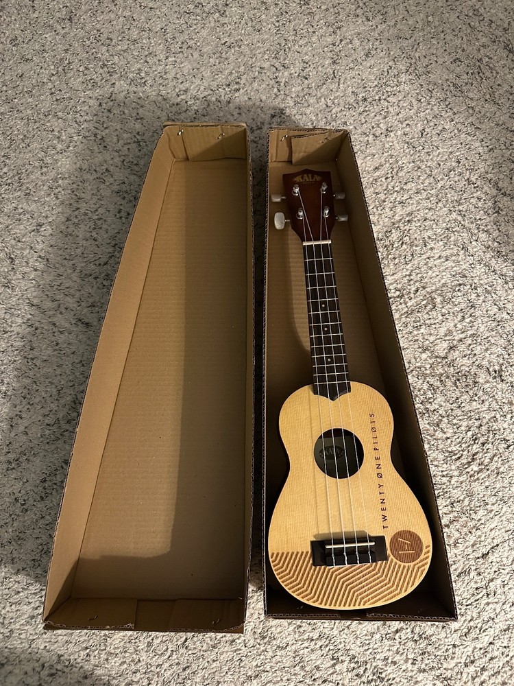 Ukulele - Twenty One Pilots