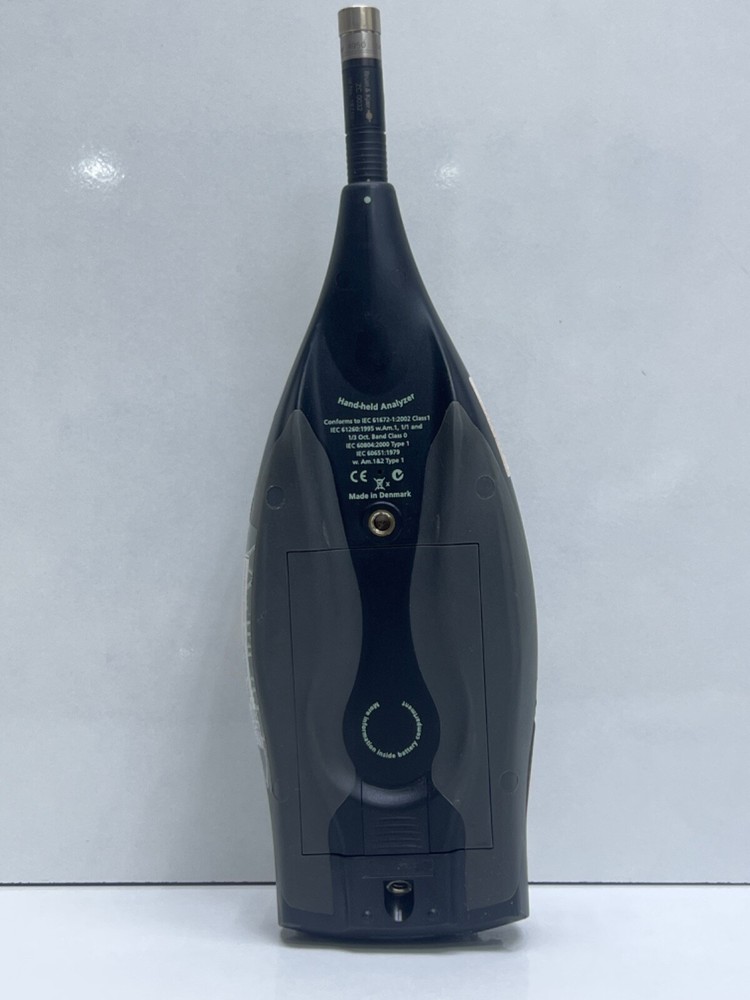 BRUEL & KJAER 2250-L 2250 LIGHT G.4 HAND-HELD ANALYZER