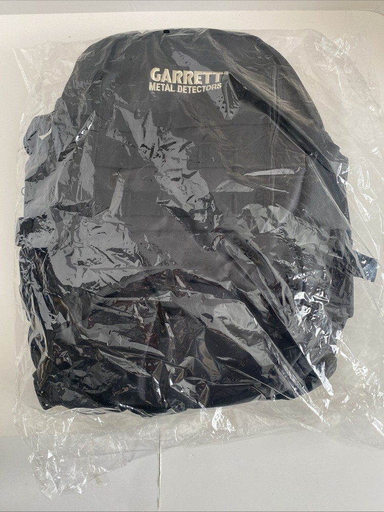 Metal DETECTING DAYPACK GARRETT BLACK  1627200 NEW