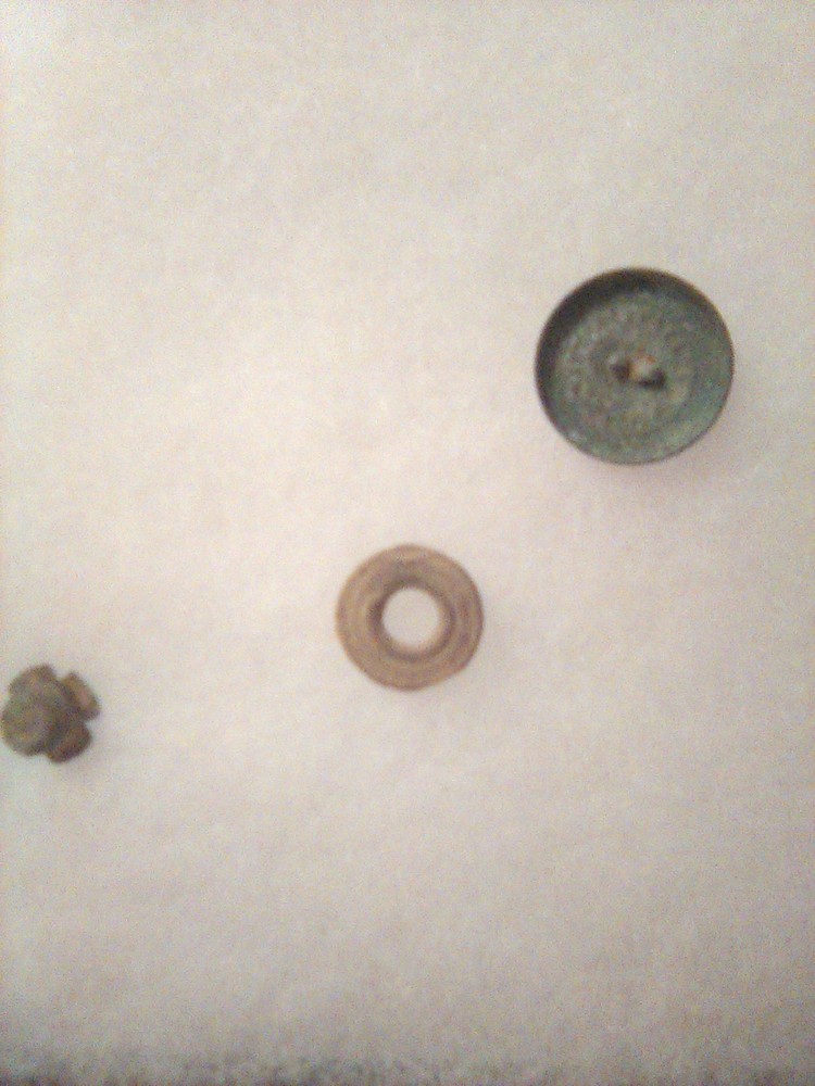 Civil War Relic Display Bullet, Button ? , etc