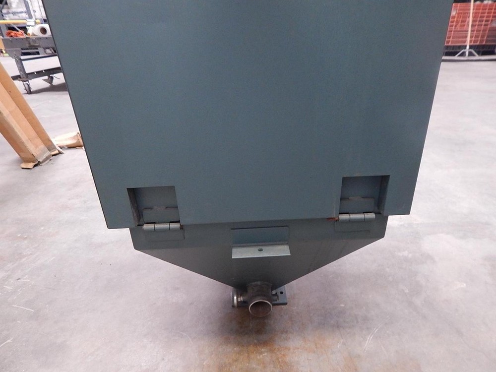 MOULD TEK PLASTIC HOPPER PART 20X22'' T80792