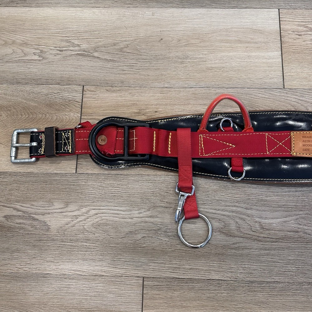 Weaver WLC-330 Saddle Medium 08-01040 READ DESCRIPTION