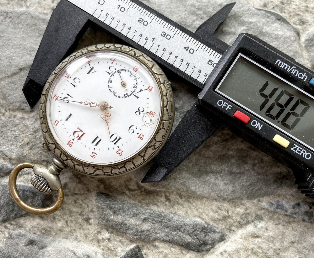 ✩ Antique pocket watch