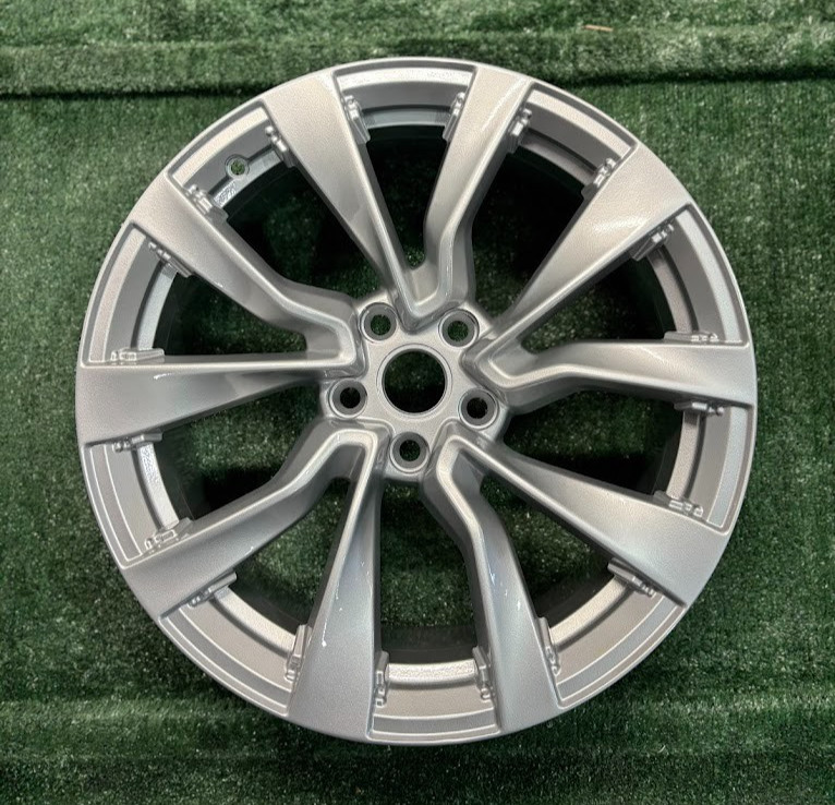 19" x 8.5" Tesla Model 3 Helix Nova 2024 2025 OEM Wheel Rim 134422700A 95956