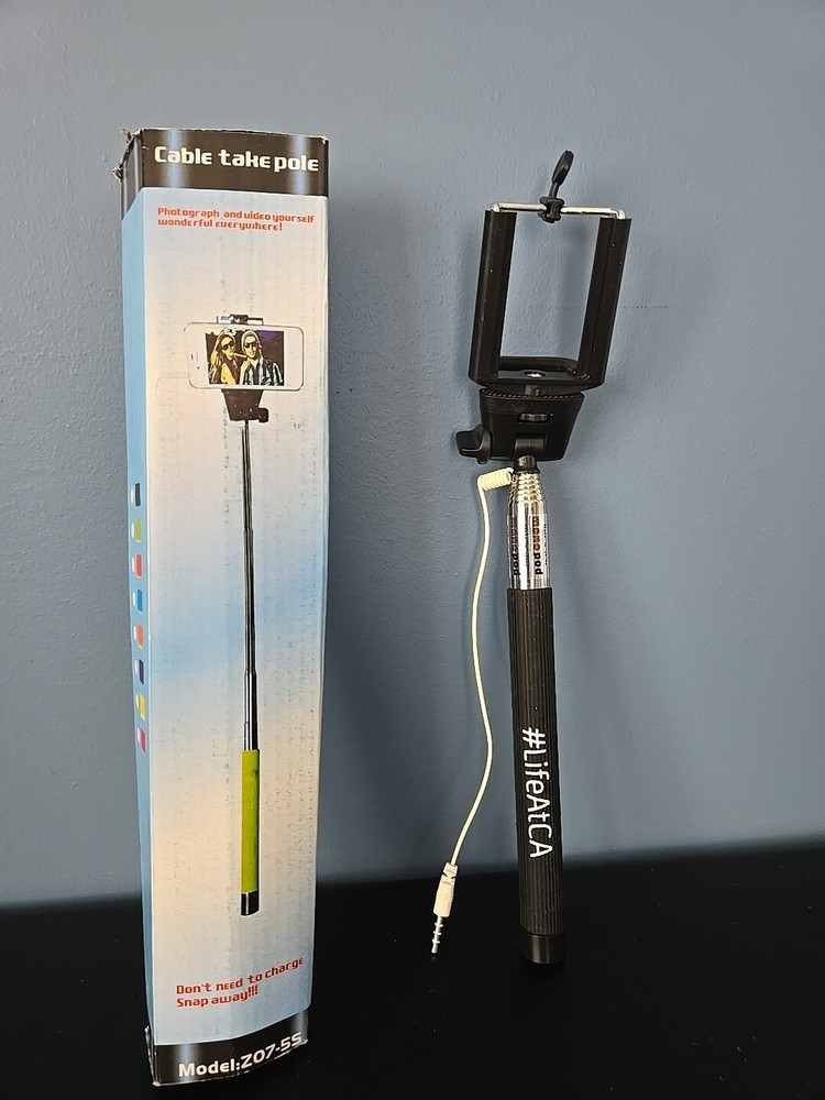 Cable Take Pole Model:Z07-55 Selfie Stick 39"