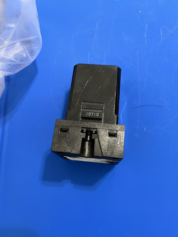 Izumi Solid-State Relay, Input: 3-28VDC, Load: 50VDC 2A