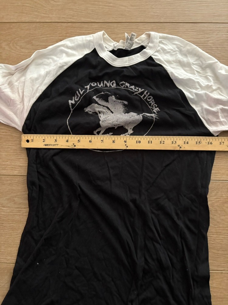 NEIL YOUNG & CRAZY HORSE - 2012 TOUR T-SHIRT - AUTHENTIC ORIGINAL Size Medium