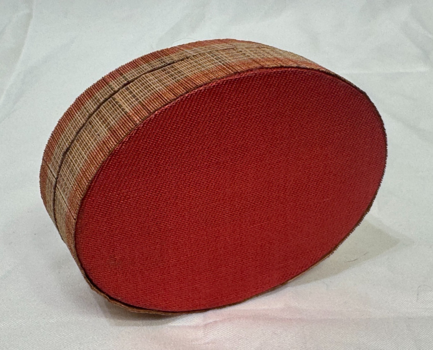 JAPANESE ASIAN CHINESE SILK GREEN WALLET SIGNED OVAL BOX PAINTING GEISHA WOMAN