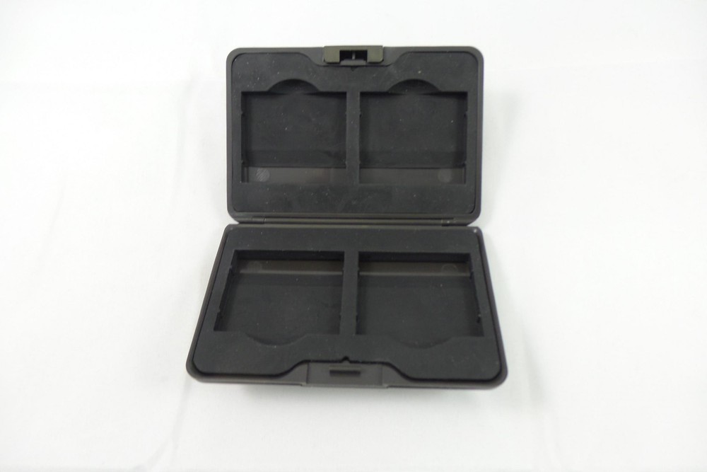 Metal Hard Case for CompactFlash Memory Cards - 4 Slots - Black