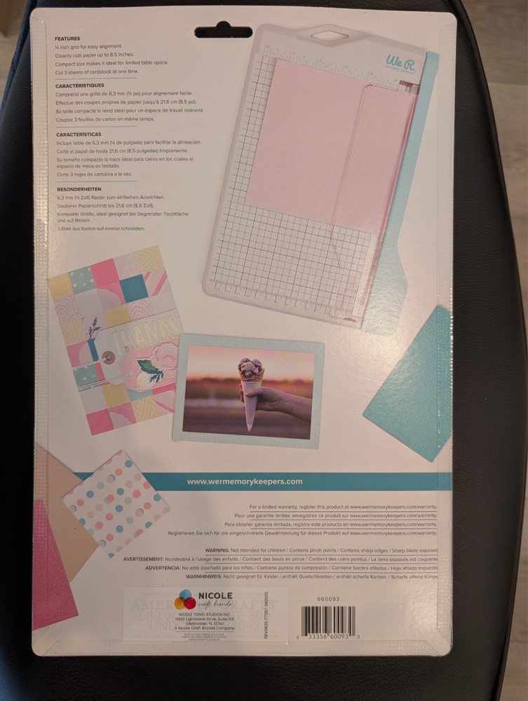 We R Memory Keepers Mini Guillotine Paper Trimmer