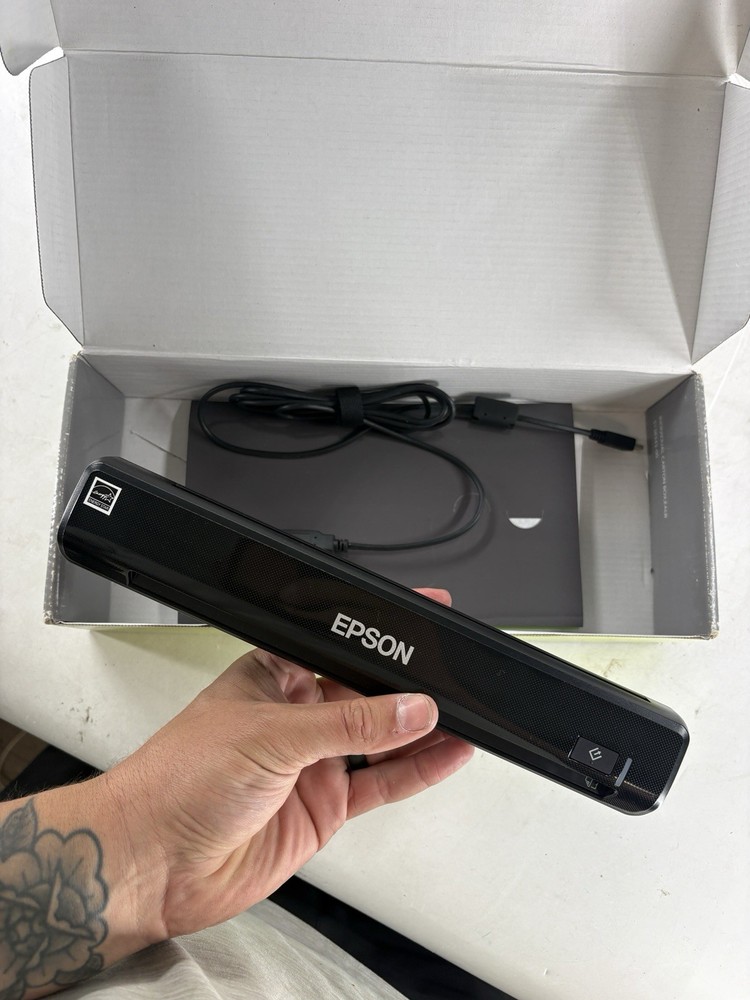 Epson WorkForce DS-30 Portable Color Document Scanner. Model# J291A