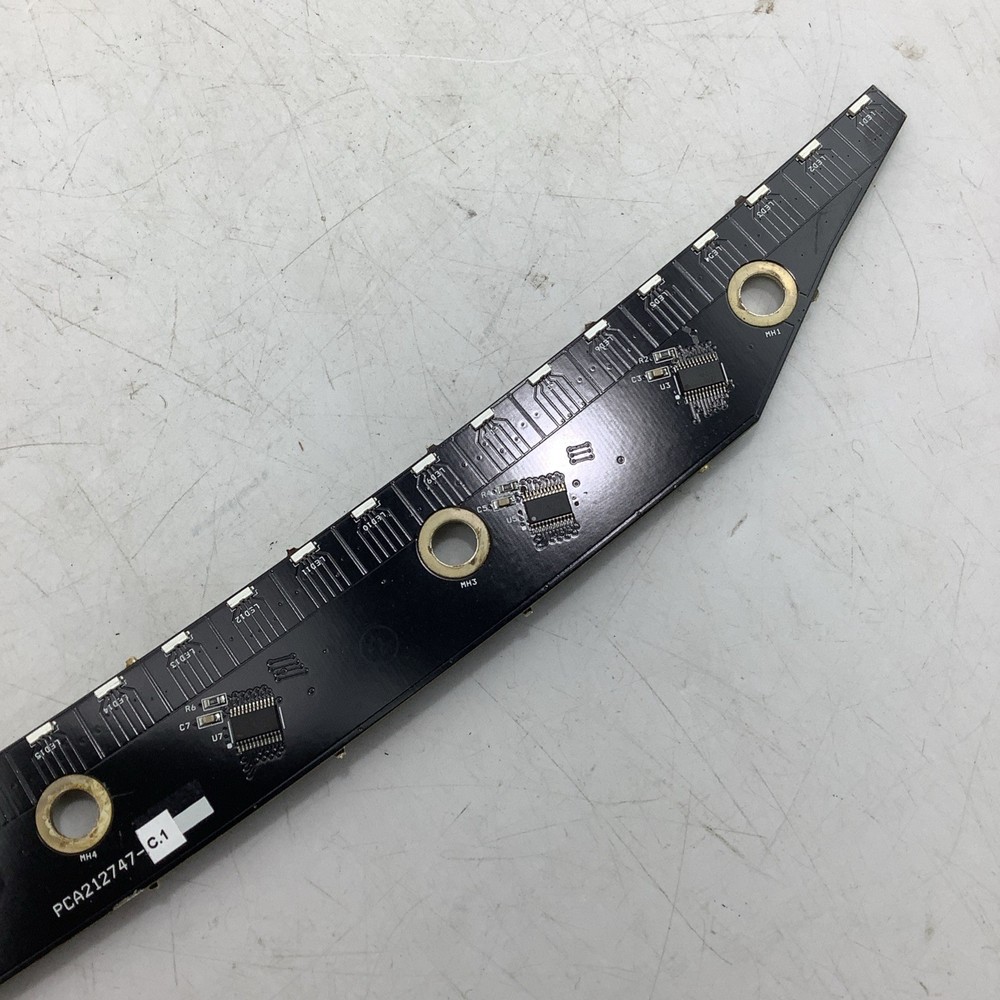 Bally Gaming LED Board PCA212747 35 LEDS