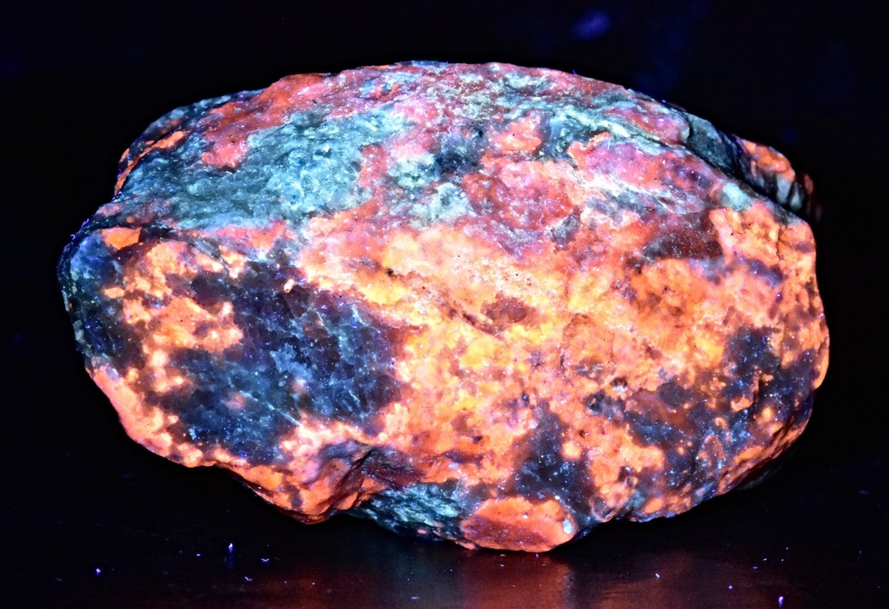Fluorescent Phosphorescent Color Change Hackmanite Specimen 182 Gram
