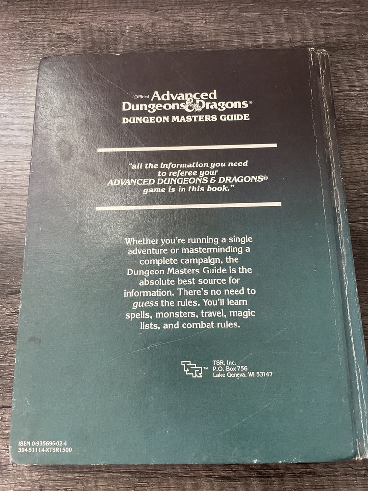 Offical Advanced Dungeon & Dragons Dungeon Masters Guide 1979 Revised Gygax