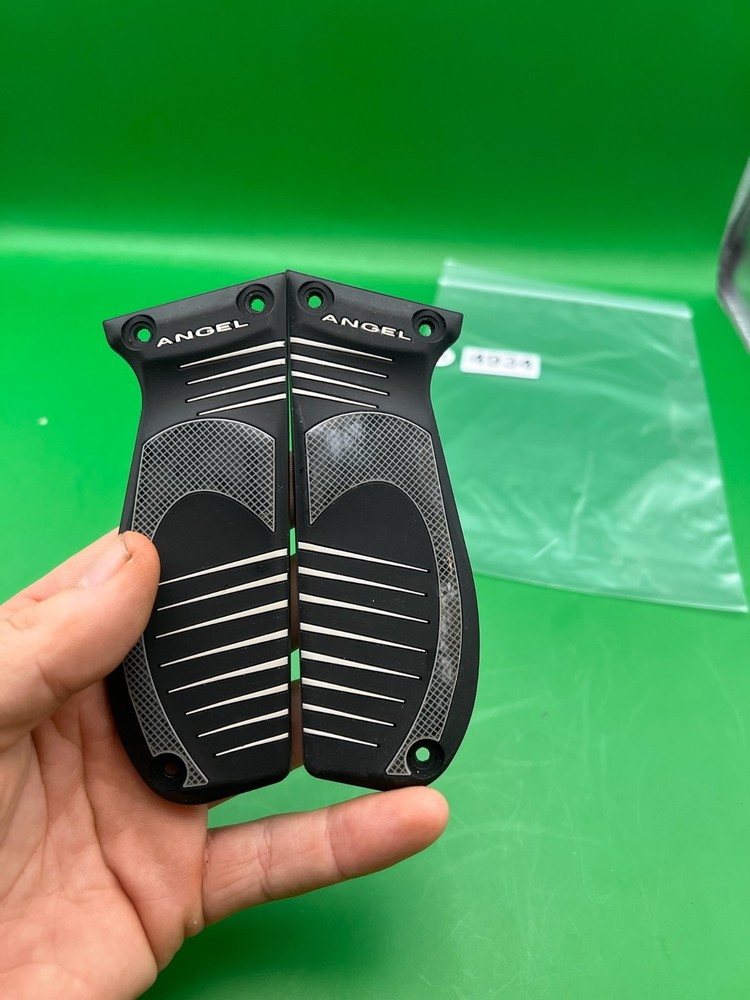 06 Angel Speed Grips