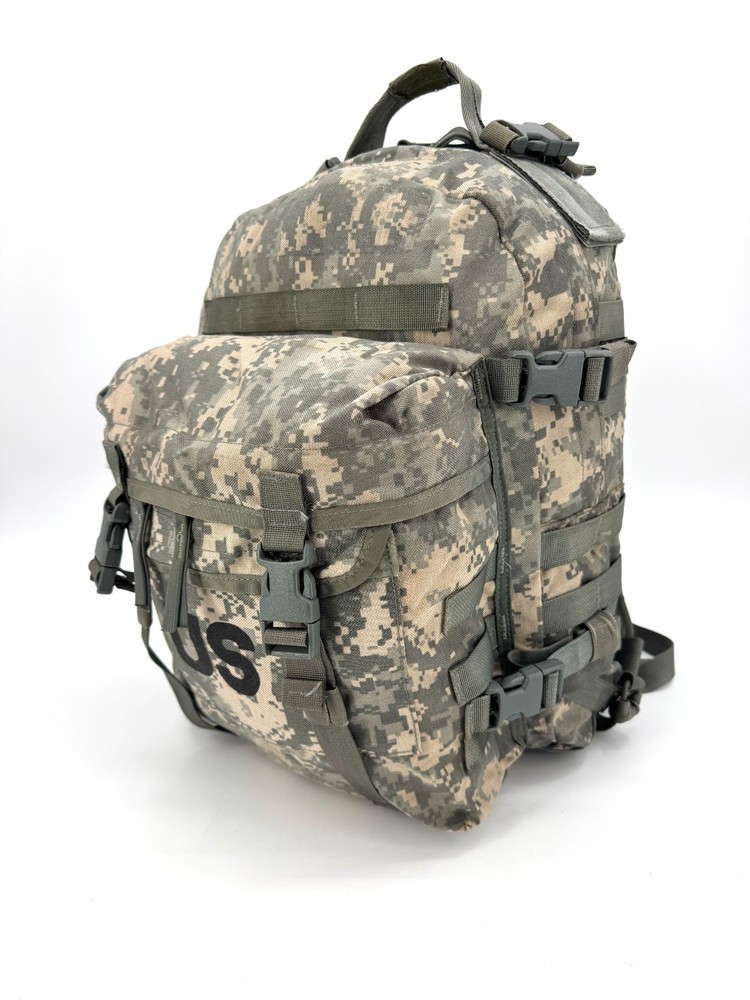 NEW US Military MOLLE II ACU 3 Day Assault Pack Backpack