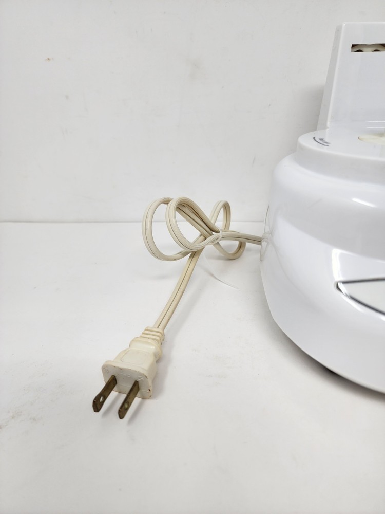 Cuisinart Mini Prep Plus White CGC-2 Motor Base Only Tested & Working
