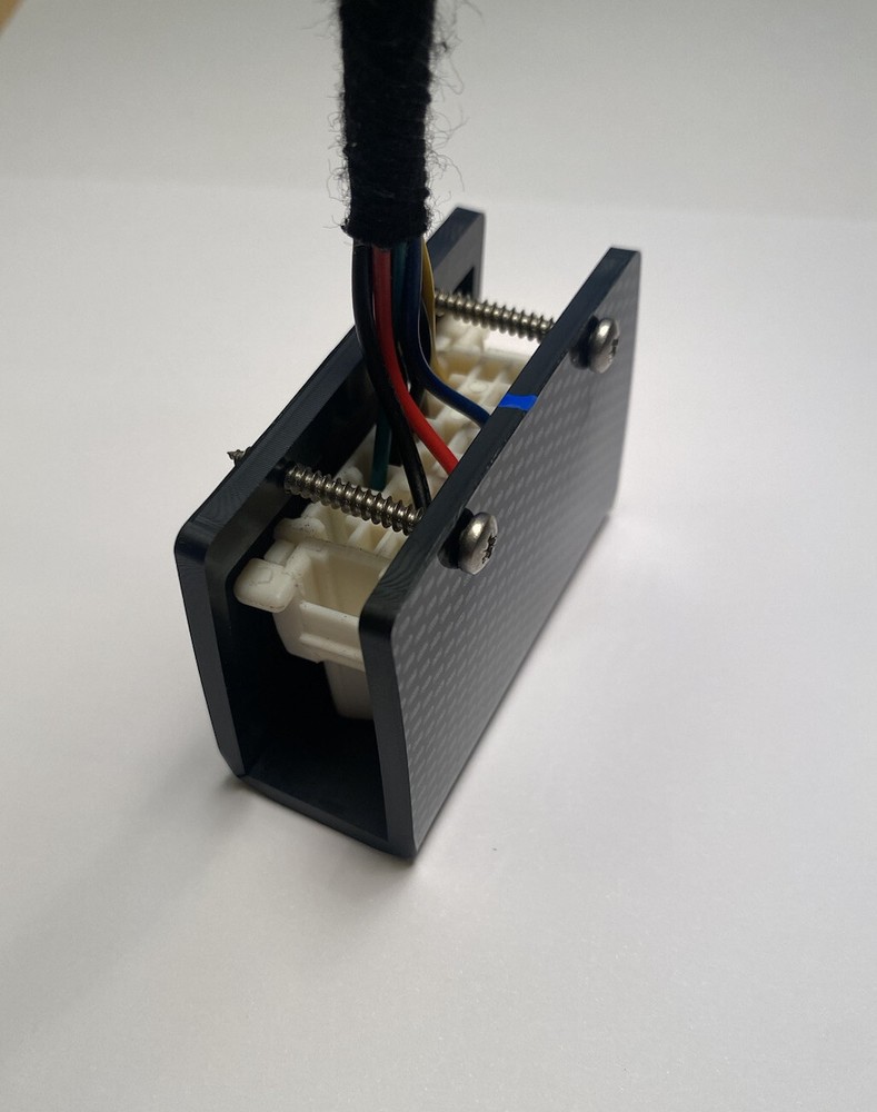 UNIVERSAL CAR OBD 2 Secure Port Blocker Fits All!