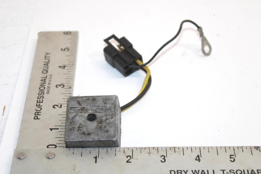 Ski-doo Oem Voltage Regulator 410110600 Q4654