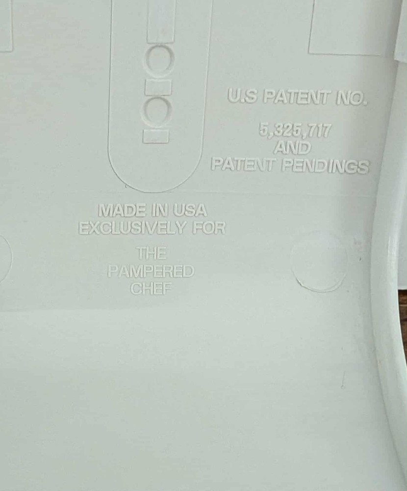 PAMPERED CHEF Adjustable Sliding Measuring Cup & Handheld Rocking Serrated...