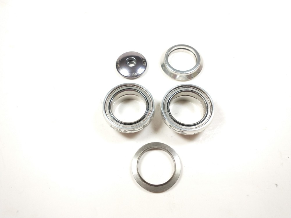 Chris King 1-1/8" NoThreadset - SILVER