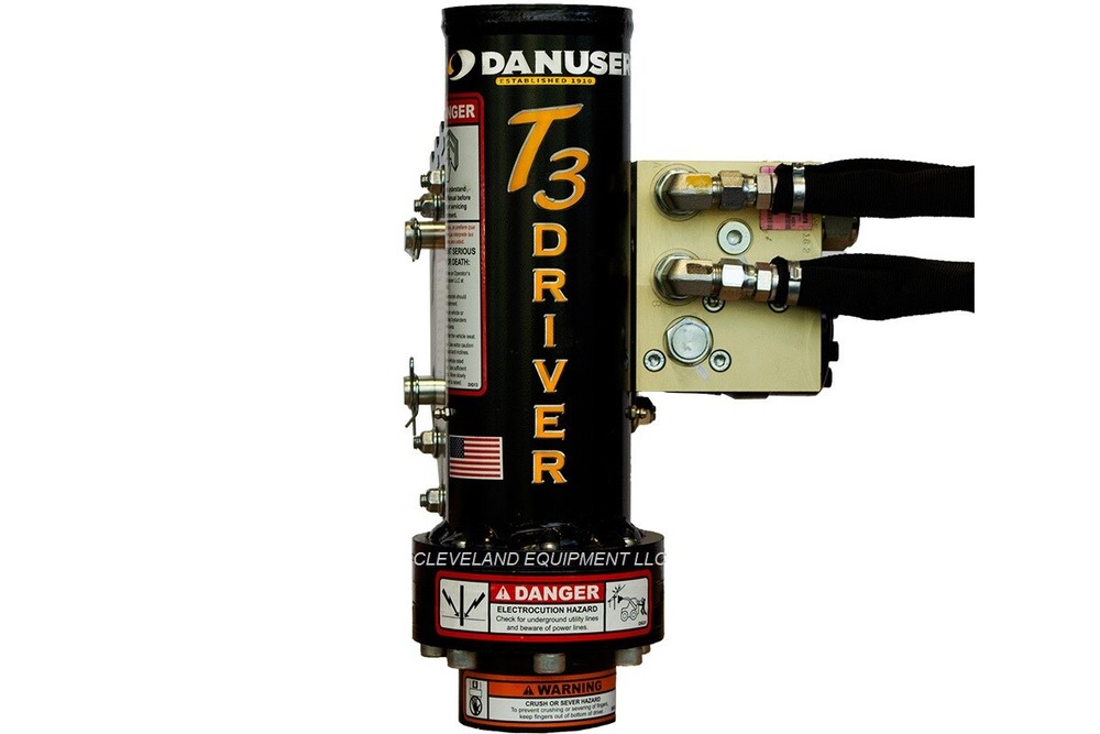 NEW DANUSER T3 FENCE T-POST DRIVER POUNDER ATTACHMENT Skid Steer Loader tee post