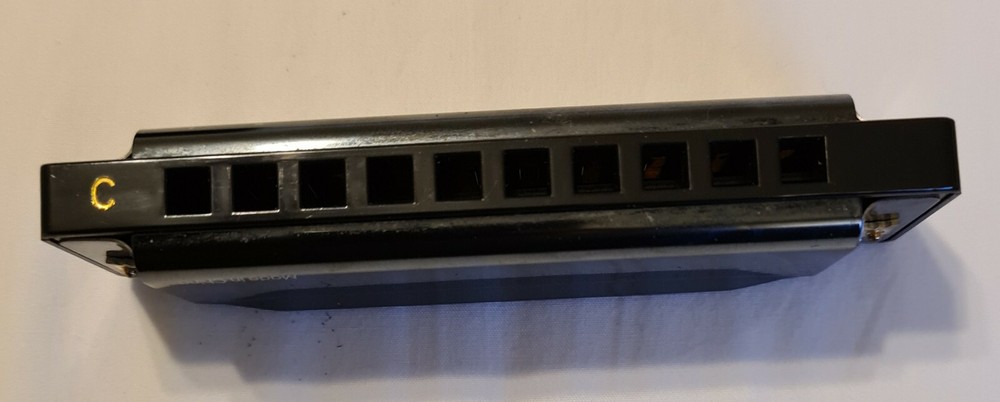 Amosic Harmonica new with box
