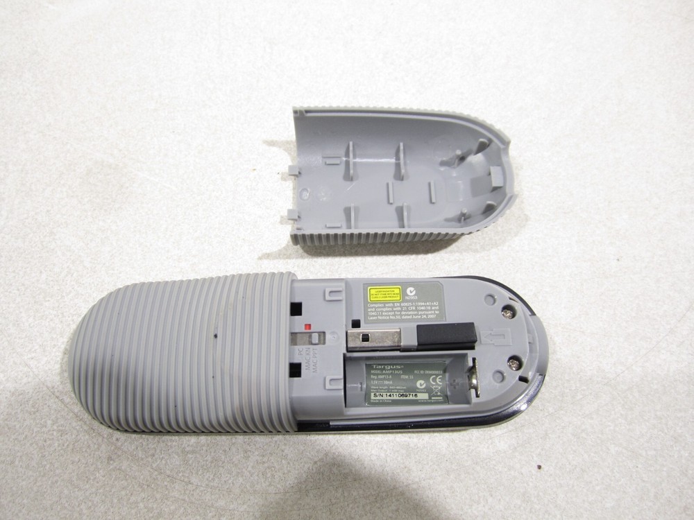 Targus Presentation Laser Pointer /Remote Clicker AMP13US with Mini USB Receiver