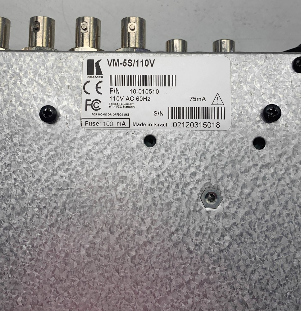 KRAMER AUDIO/ VIDEO DISTRIBUTOR VM-5S\110 V