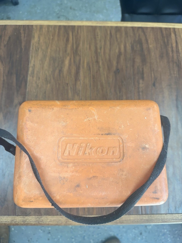 Nikon AX-1 AX-1S Automatic Level 18x Magnification with Hard Case - Untested