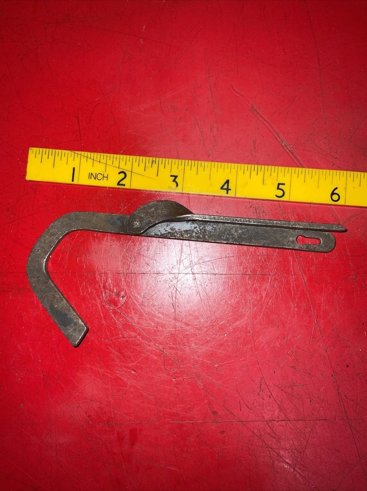 VINTAGE CAR MOTORCYCLE TOOL KIT , WORKSHOP SERVICING TOOL ?