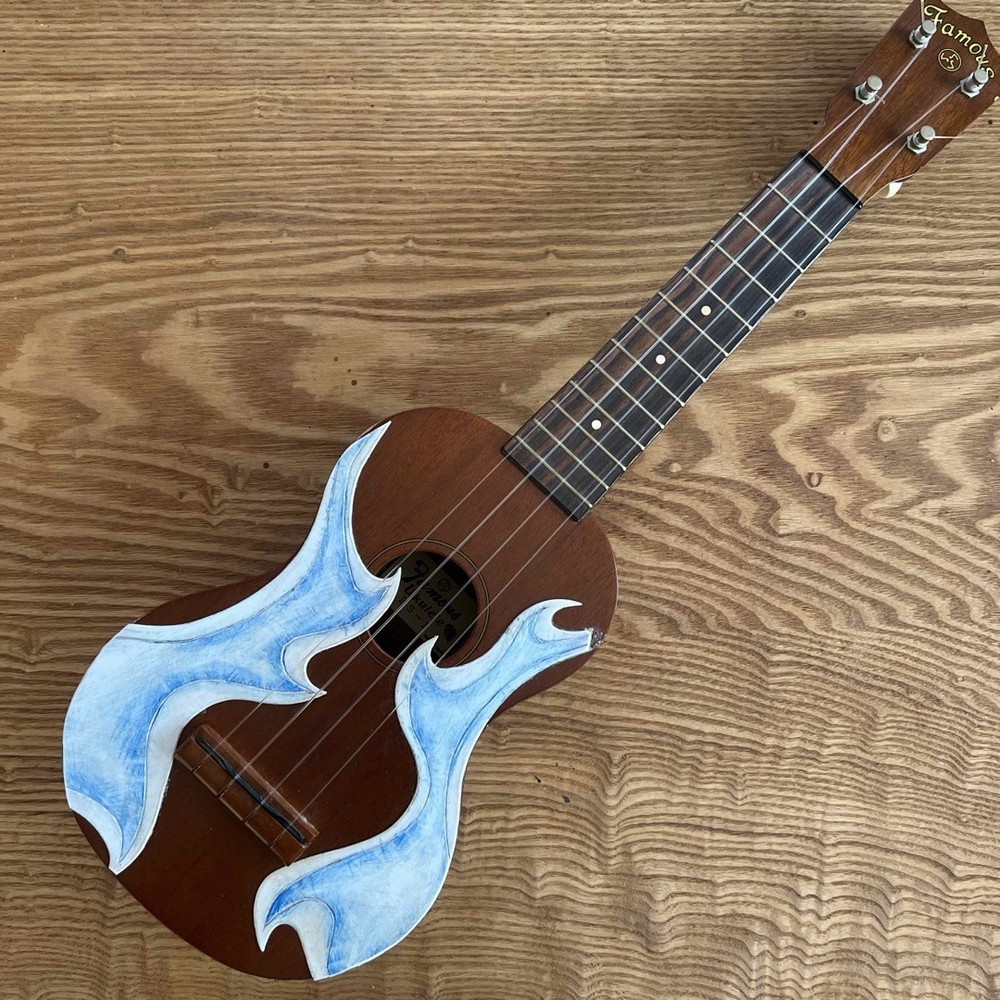 Famous Ukulele FS-1