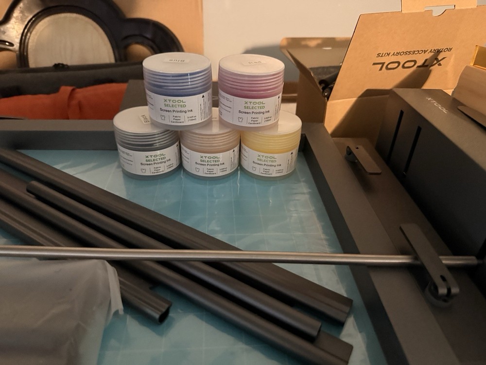 xTool S1 Enclosed Diode Laser Cutter 40W