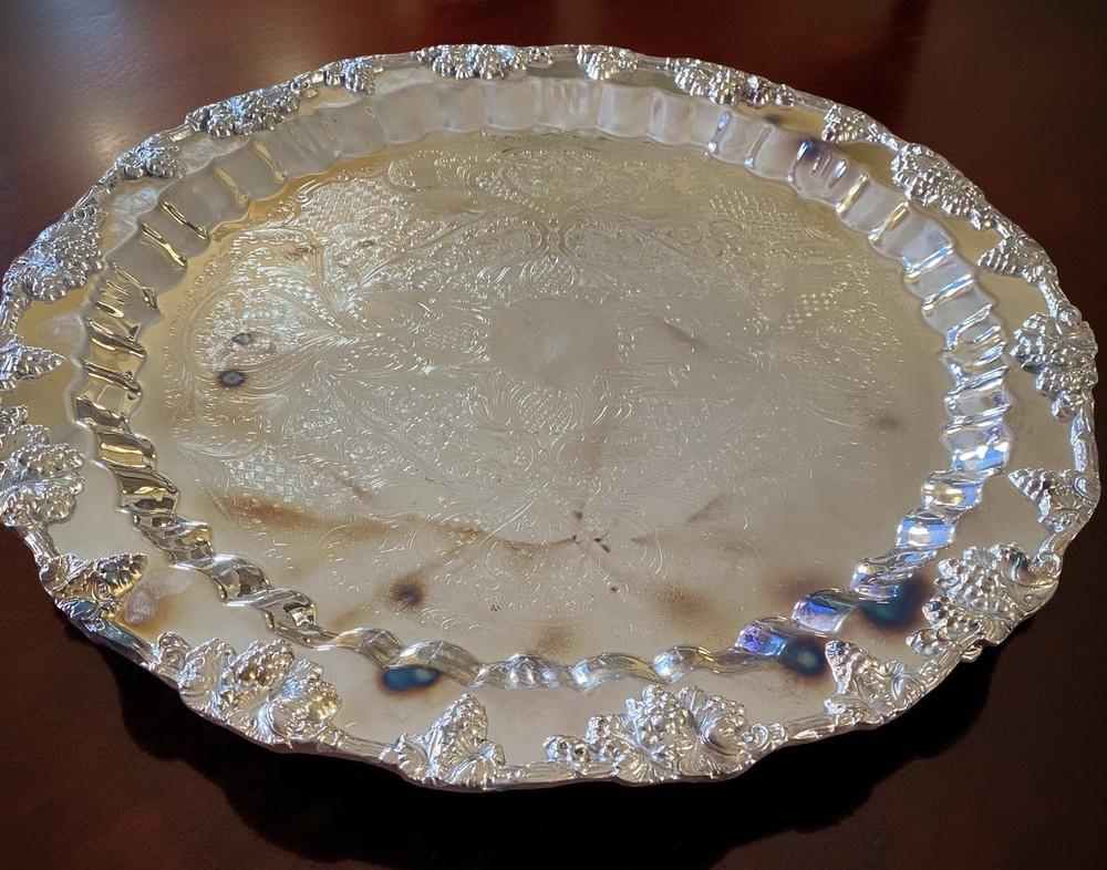 Silver-plated copper punch bowl with grape motif