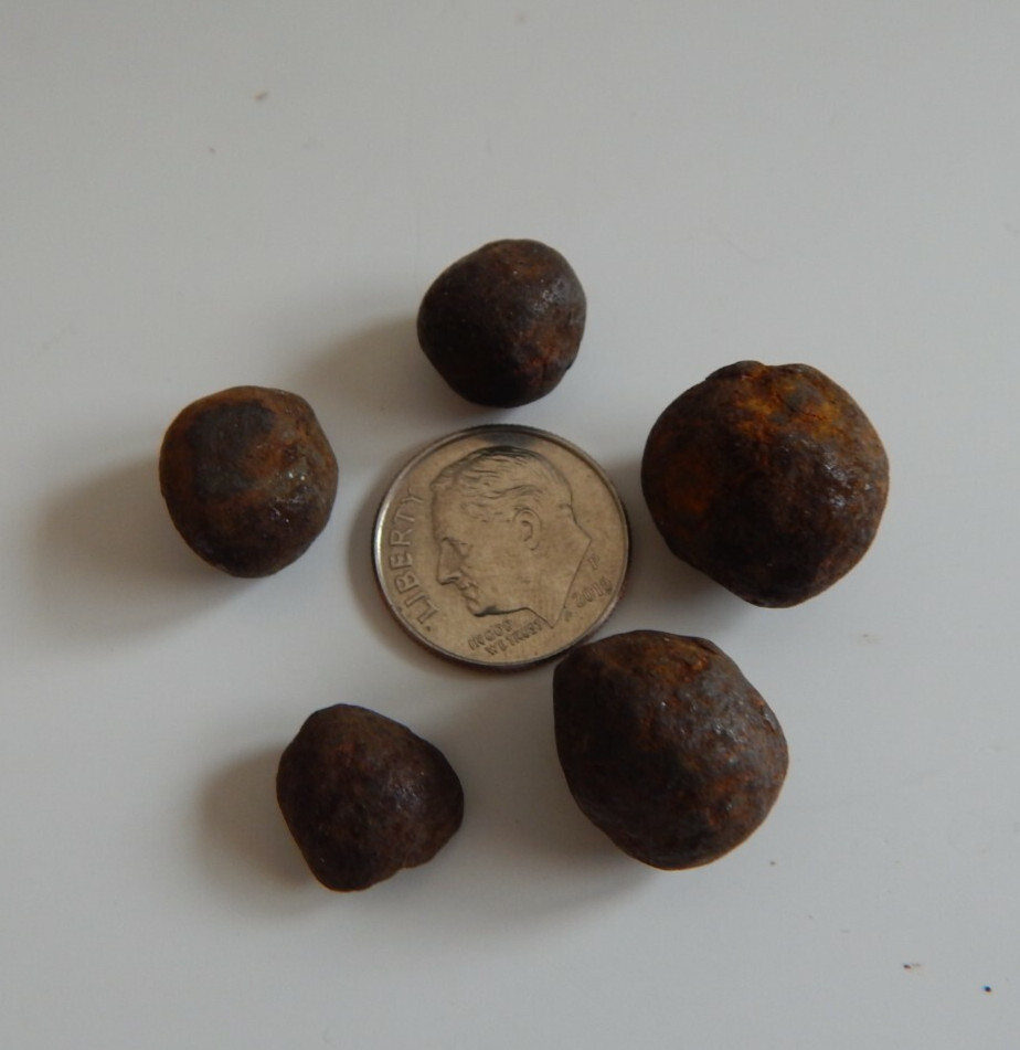 War Relics Balls Round