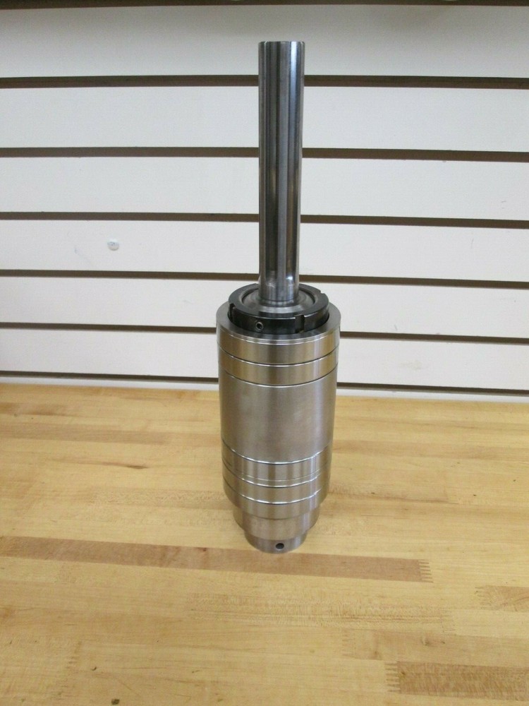 (1) PRECISION SPINDLE W/ NEW BEARINGS SPACERS AND LOCK NUT ~NEW / SURPLUS~